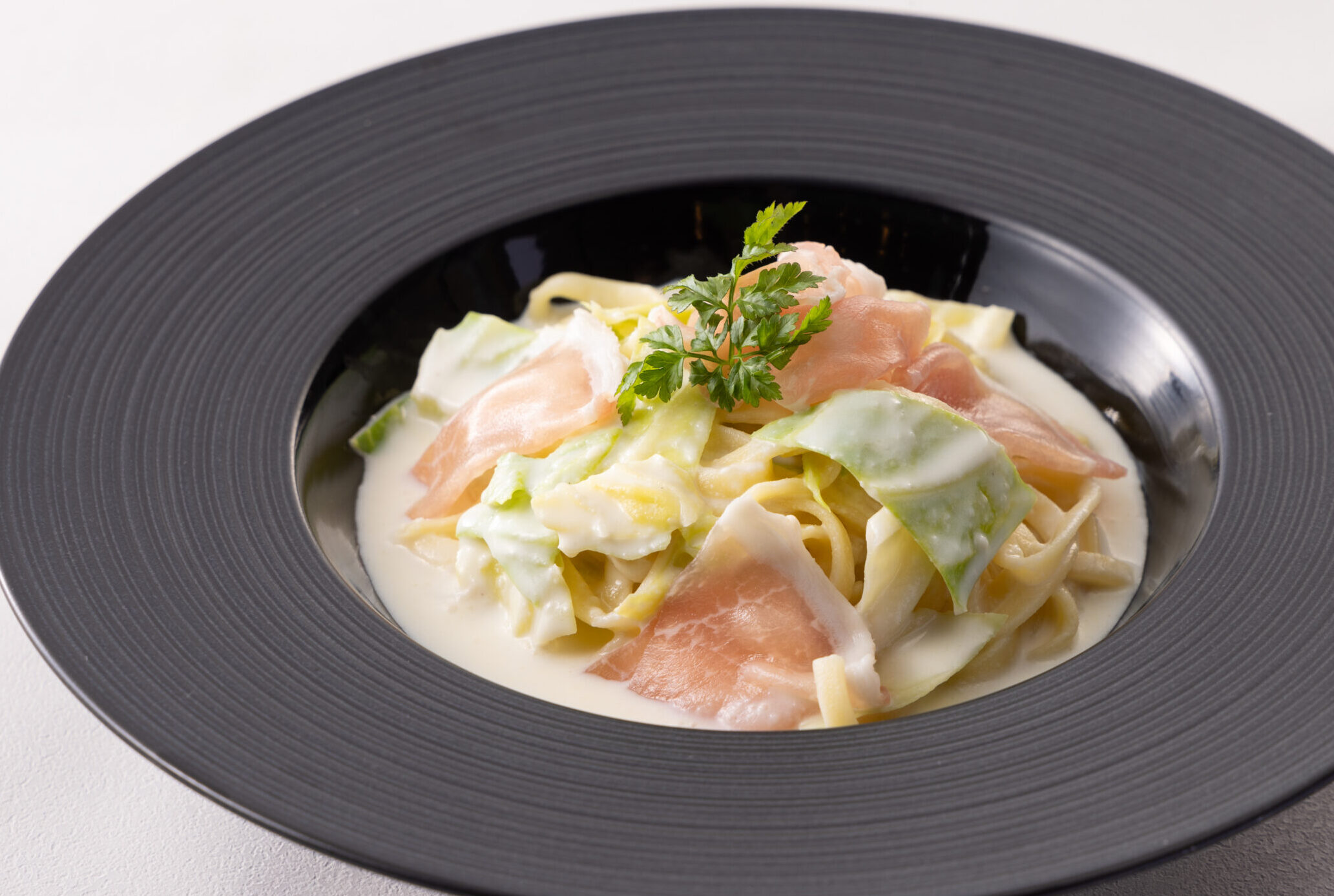 生ハムとキャベツのクリームパスタセット