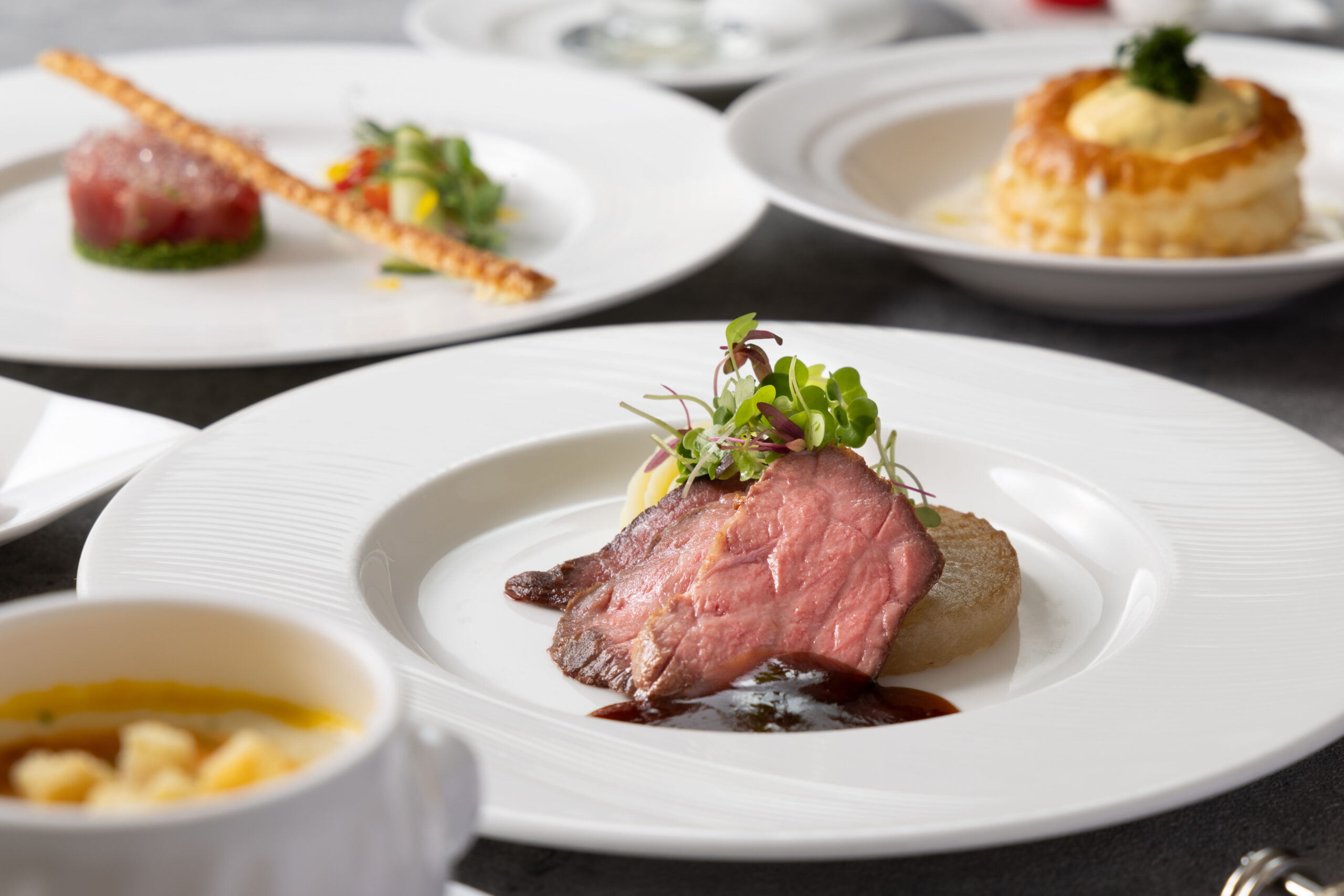 《11.12月》スカイビューディナーコース〈2名様より/2日前までの要予約〉