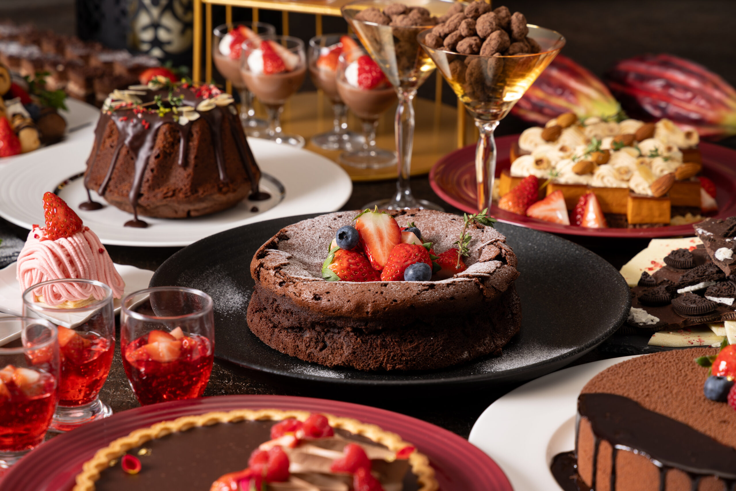 《1.2月スイーツブッフェ》Strawberry Rouge & Chocolat　―苺とショコラが織りなす、冬だけの贅沢―