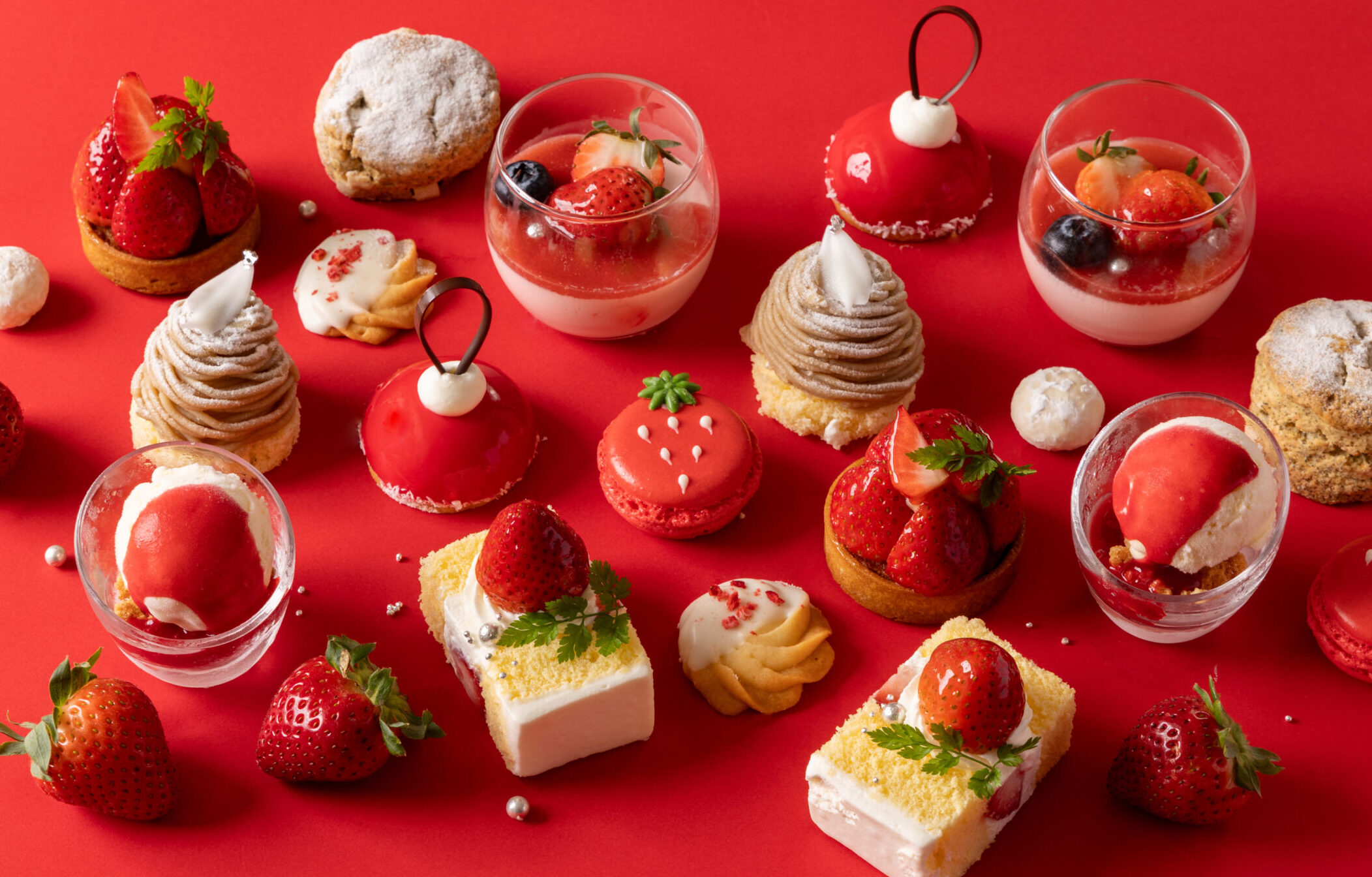 《11.12月限定アフタヌーンティー》ストロベリーホワイトスノー