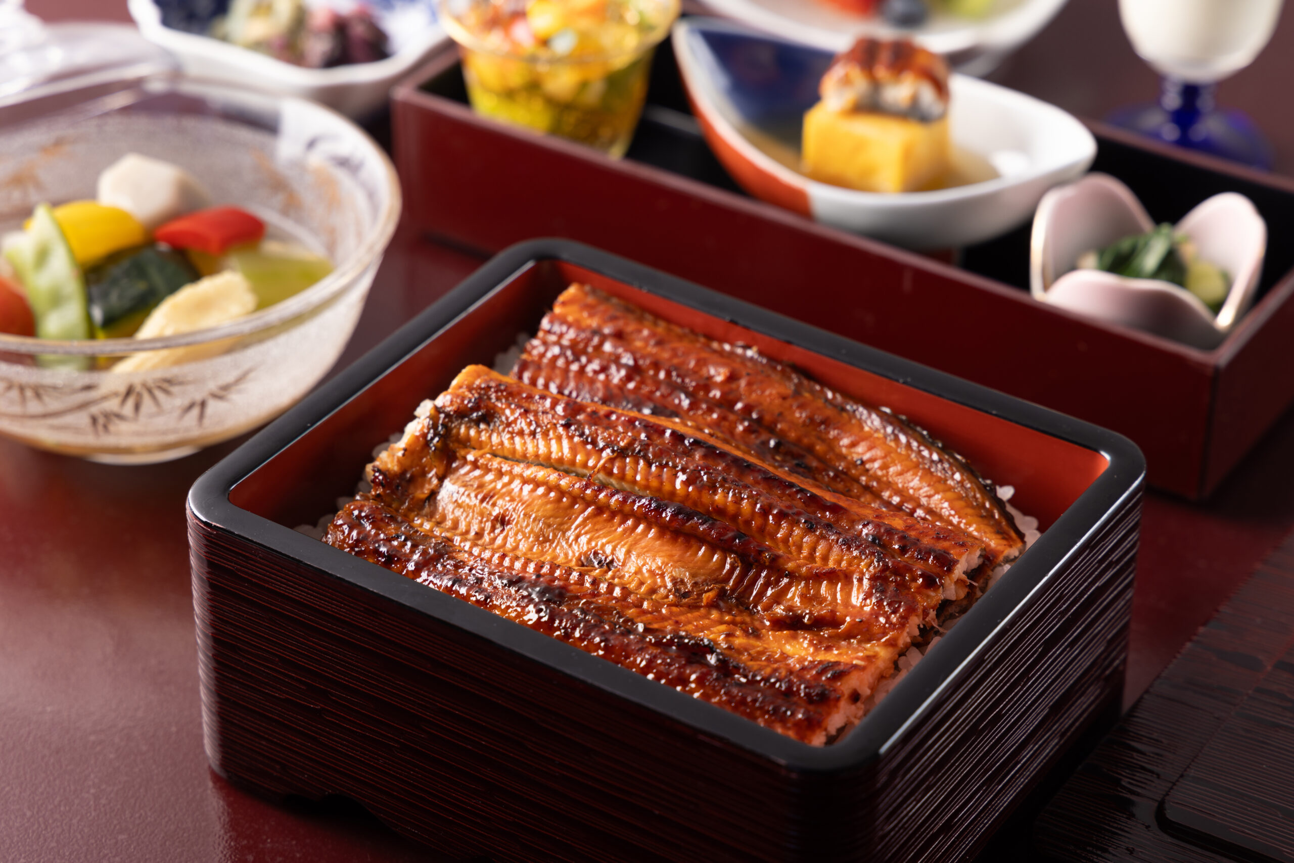 《暑い夏にぴったり！》　鰻重